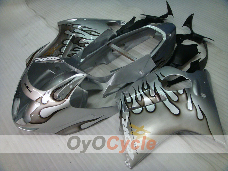Kit de carenado por inyección para CBR1100XX 96-07 - Negro, Plata - Llama #OYO87902801