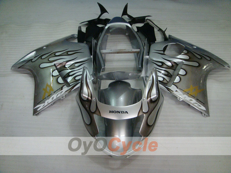 Kit de carenado por inyección para CBR1100XX 96-07 - Negro, Plata - Llama #OYO87902801