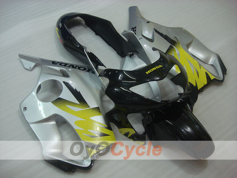 Carenado inyectado para CBR600F4 99-00 - Negro, Plata - Estilo de fábrica #OYO87900119 Imagen principal del producto