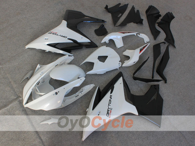 Kit de carenado por inyección para Triumph Daytona 675 13-14 - Blanco, Negro - Estilo de fábrica #OYO87906313 Imagen principal del producto