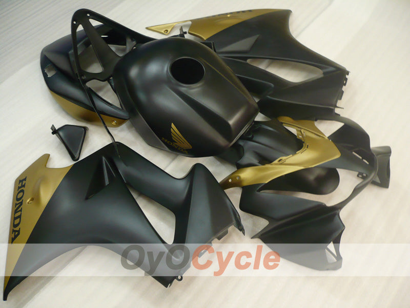 Carenado de inyección para VFR800 02-13 - Negro, Dorado, Mate - Estilo de fábrica #OYO87902826 Imagen principal del producto